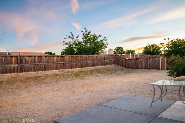 10611 Plainfield, Adelanto, CA 92301