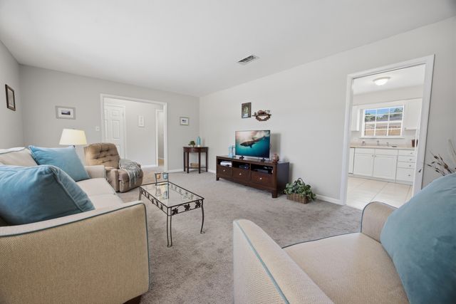 119 Jamestown Avenue, Fort Walton Beach, FL 32547
