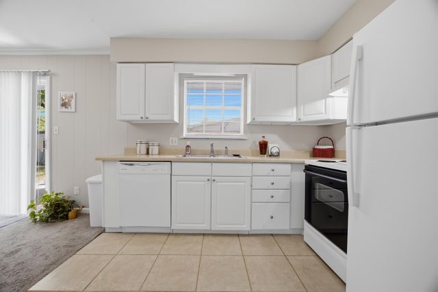 119 Jamestown Avenue, Fort Walton Beach, FL 32547