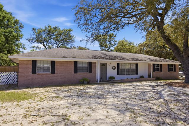 119 Jamestown Avenue, Fort Walton Beach, FL 32547