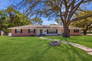 119 Jamestown Avenue, Fort Walton Beach, FL 32547