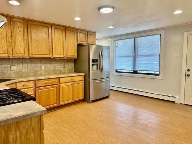 187 White St 1, Lowell, MA 01854