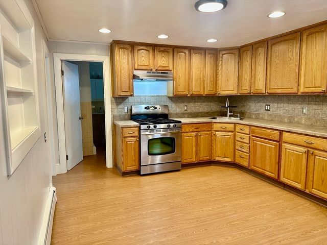 187 White St 1, Lowell, MA 01854