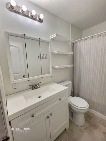 1865 Live Oak Drive, Shreveport, LA 71118