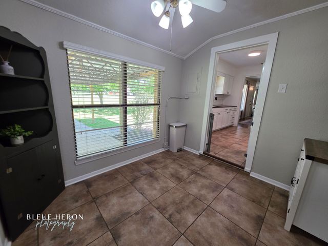 1865 Live Oak Drive, Shreveport, LA 71118