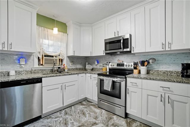 6245 Alexander ST, Norfolk, VA 23513