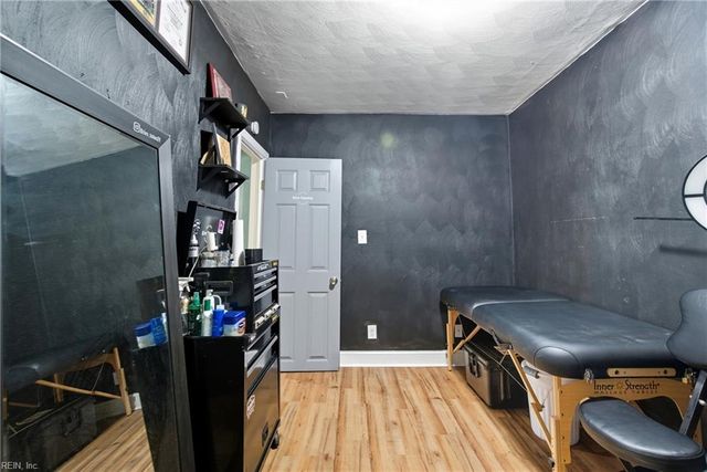 6245 Alexander ST, Norfolk, VA 23513