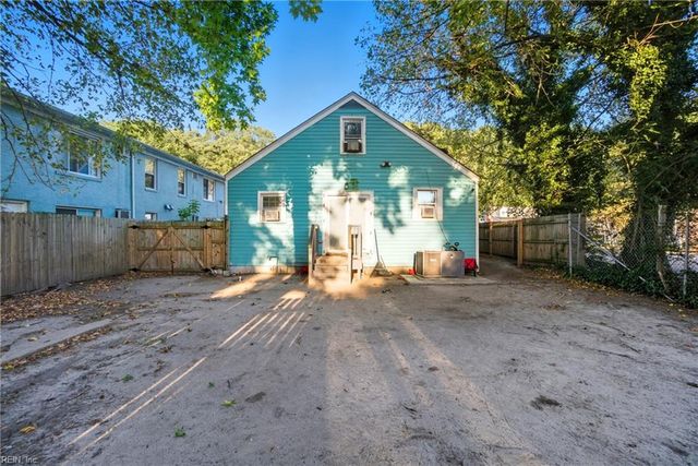 6245 Alexander ST, Norfolk, VA 23513