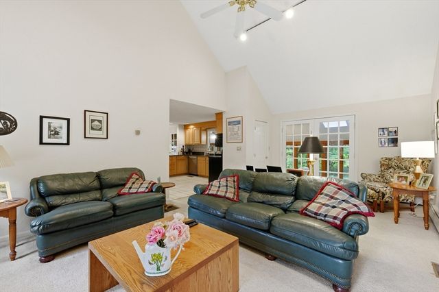 1 Battleview Circle, Lexington, MA 02420