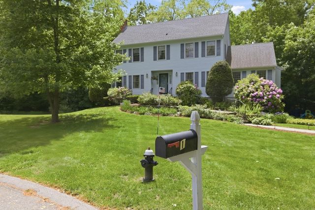 1 Battleview Circle, Lexington, MA 02420