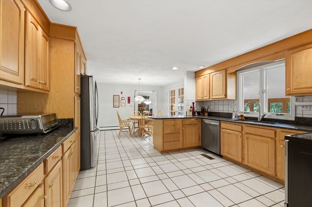 1 Battleview Circle, Lexington, MA 02420