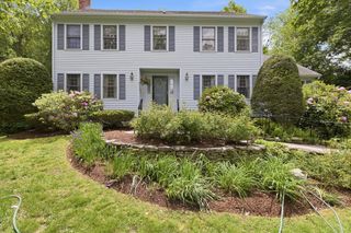 1 Battleview Circle, Lexington, MA 02420