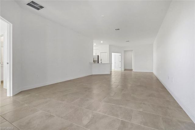 19600 Hinkley DR, Estero, FL 33928