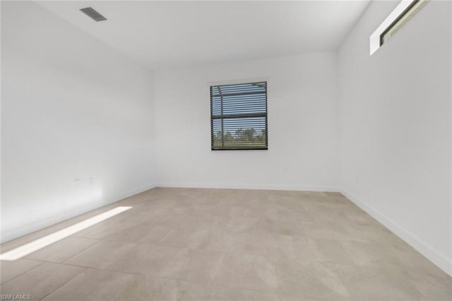 19600 Hinkley DR, Estero, FL 33928