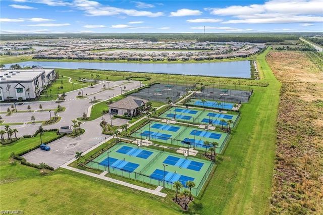 19600 Hinkley DR, Estero, FL 33928