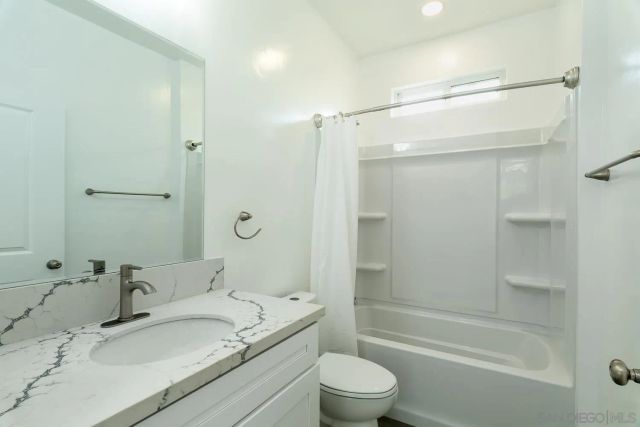 2077 Grove Ave, San Diego, CA 92154
