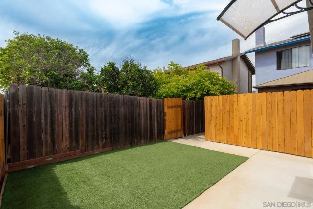 2077 Grove Ave, San Diego, CA 92154