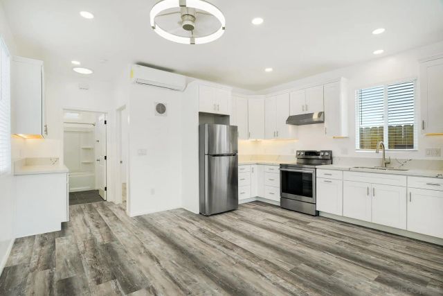 2077 Grove Ave, San Diego, CA 92154