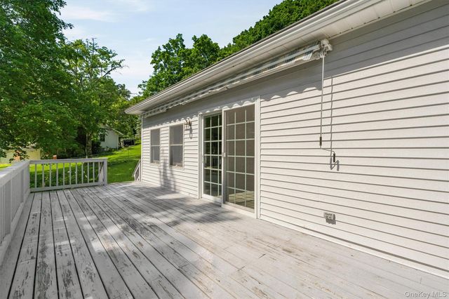 136 Lake Road, Salisbury Mills, NY 12577