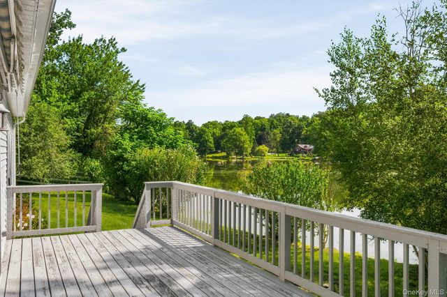 136 Lake Road, Salisbury Mills, NY 12577
