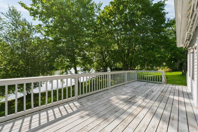 136 Lake Road, Salisbury Mills, NY 12577
