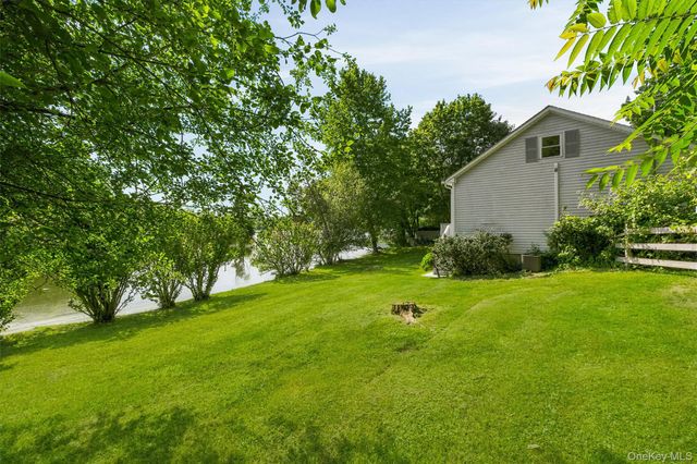 136 Lake Road, Salisbury Mills, NY 12577