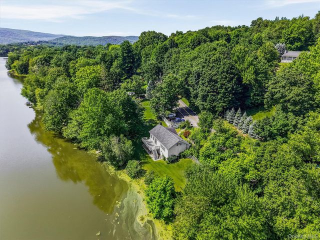 136 Lake Road, Salisbury Mills, NY 12577