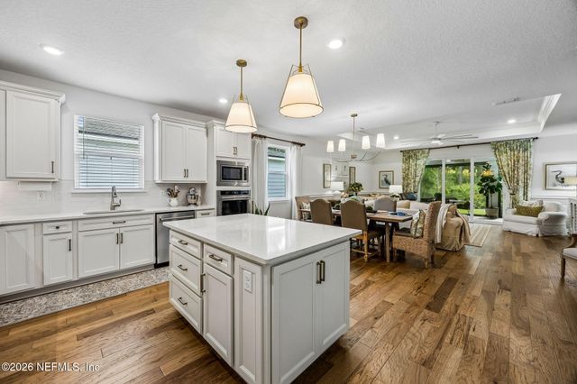 386 SAW PALMETTO Street, Yulee, FL 32097