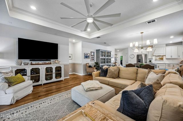 386 SAW PALMETTO Street, Yulee, FL 32097
