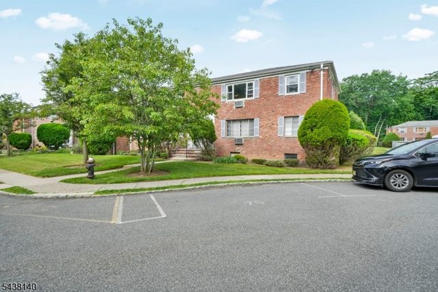 43 Conforti Ave 60, West Orange Twp., NJ 07052