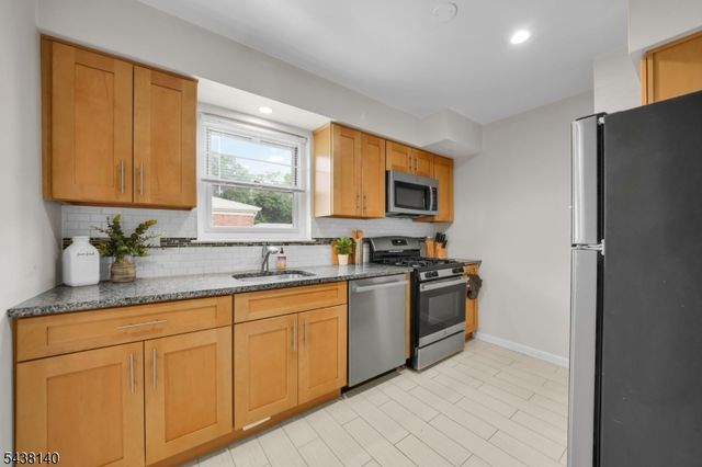 43 Conforti Ave 60, West Orange Twp., NJ 07052