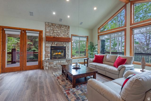 12189 S KODIAK CT, Draper, UT 84020