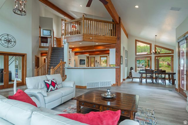 12189 S KODIAK CT, Draper, UT 84020