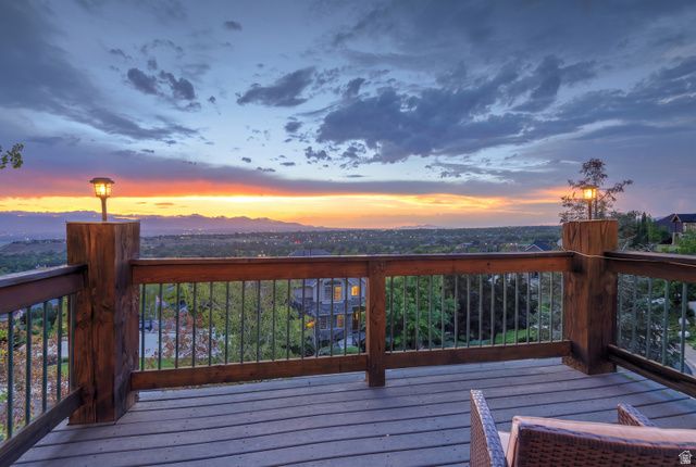 12189 S KODIAK CT, Draper, UT 84020