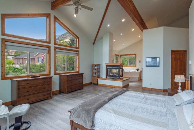 12189 S KODIAK CT, Draper, UT 84020