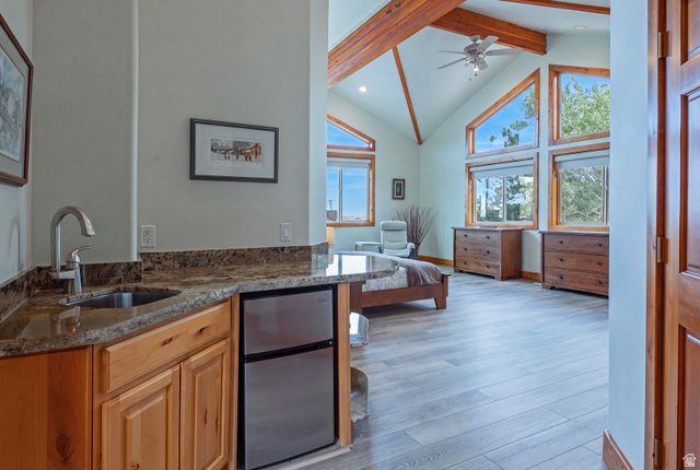 12189 S KODIAK CT, Draper, UT 84020