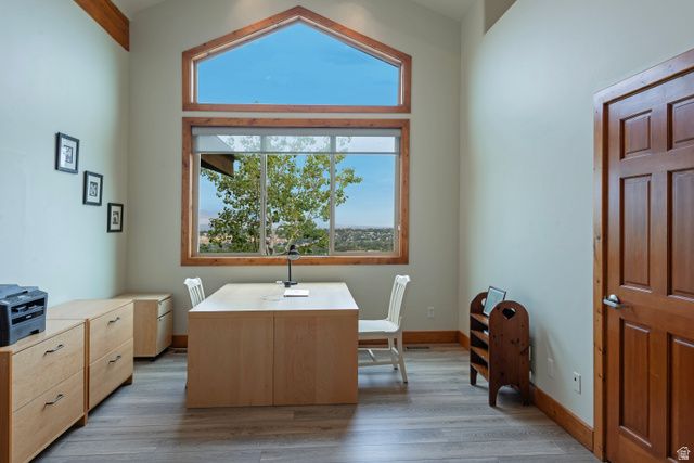 12189 S KODIAK CT, Draper, UT 84020