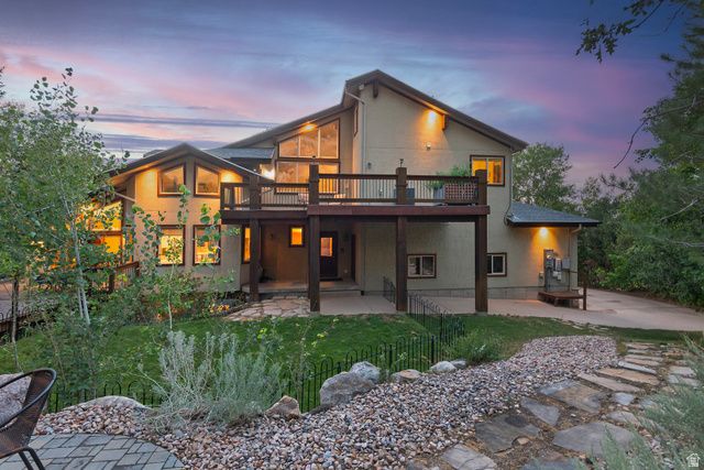 12189 S KODIAK CT, Draper, UT 84020