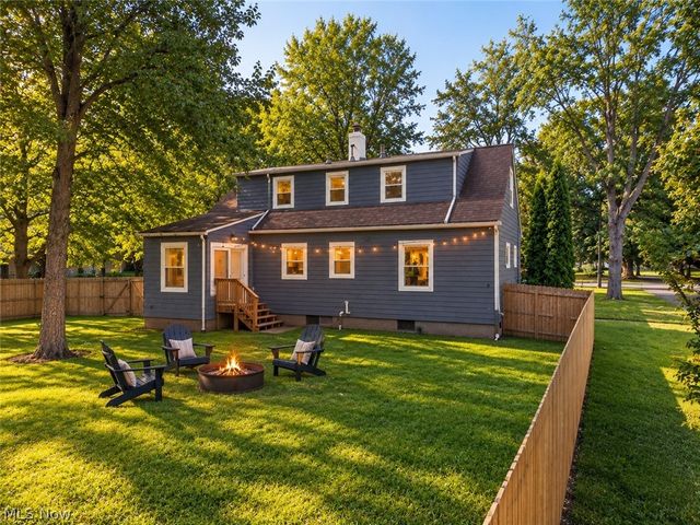 14269 Niagara Drive, Strongsville, OH 44136