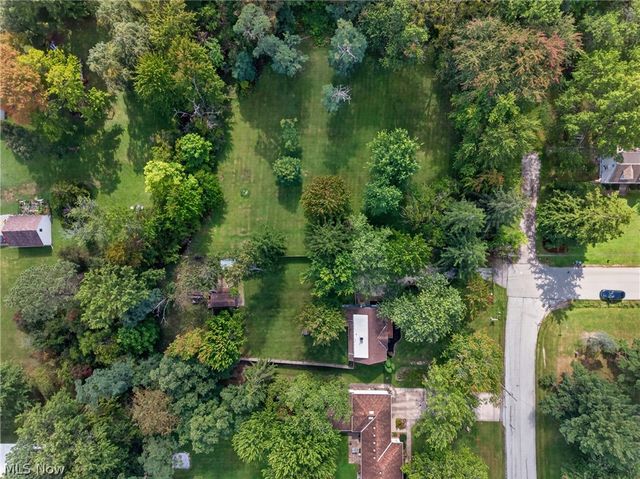 14269 Niagara Drive, Strongsville, OH 44136
