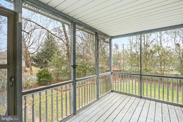 6030 PARKSIDE CT, East Petersburg, PA 17520