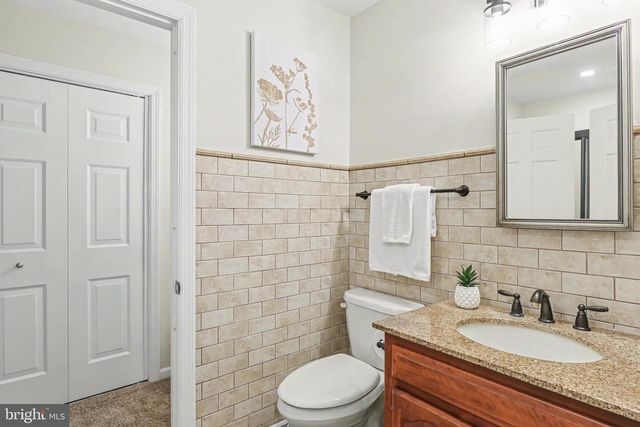 6030 PARKSIDE CT, East Petersburg, PA 17520