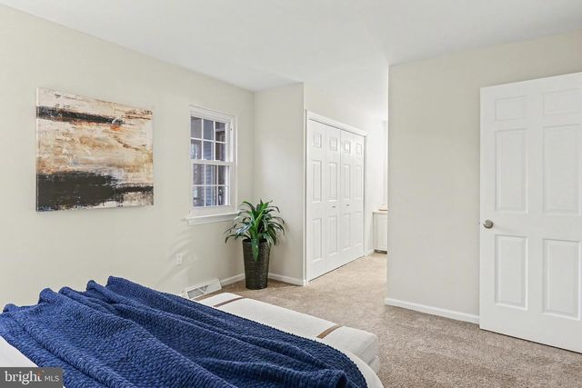 6030 PARKSIDE CT, East Petersburg, PA 17520