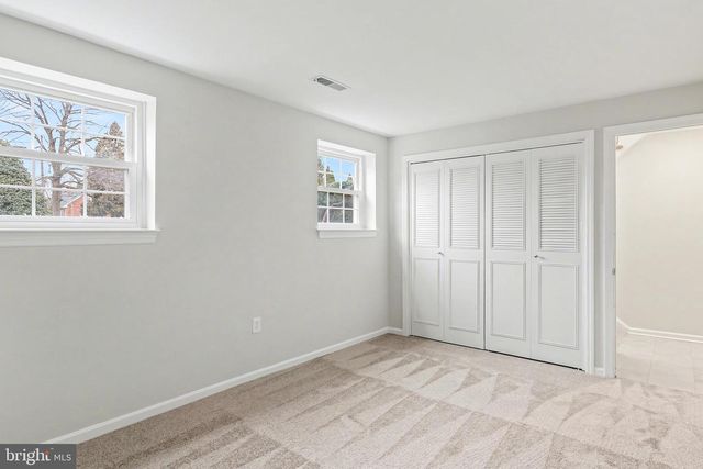 6030 PARKSIDE CT, East Petersburg, PA 17520