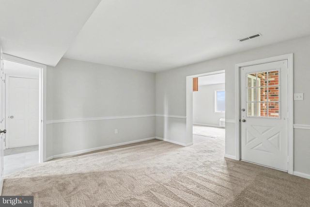 6030 PARKSIDE CT, East Petersburg, PA 17520