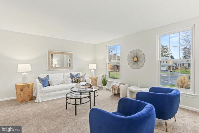 6030 PARKSIDE CT, East Petersburg, PA 17520