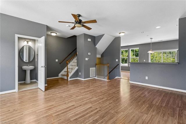 404 Prosperity CT, Williamsburg, VA 23188