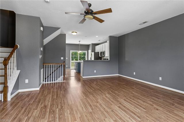 404 Prosperity CT, Williamsburg, VA 23188