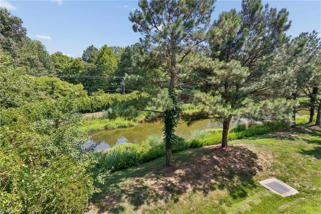 404 Prosperity CT, Williamsburg, VA 23188