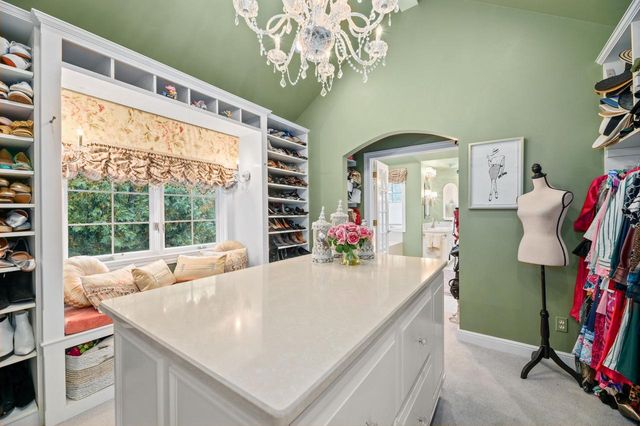 2820 Norman DRIVE, Brookfield, WI 53045